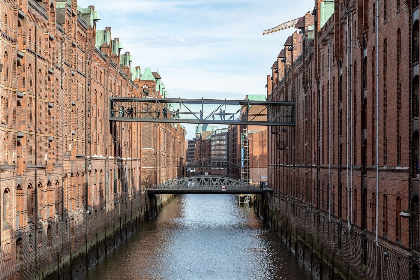 Speicherstadt in Hamburg als Beispiel für gewachsene Immobilienstrukturen und lokalen Markt